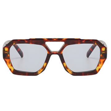 Os óculos de sol Eyvon combinam proteção UV, estilo marcante e conforto absoluto para te acompanhar sob qualquer so